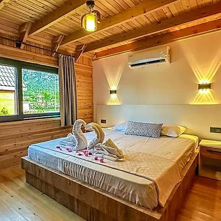 Kas Konak Bungalows 5*